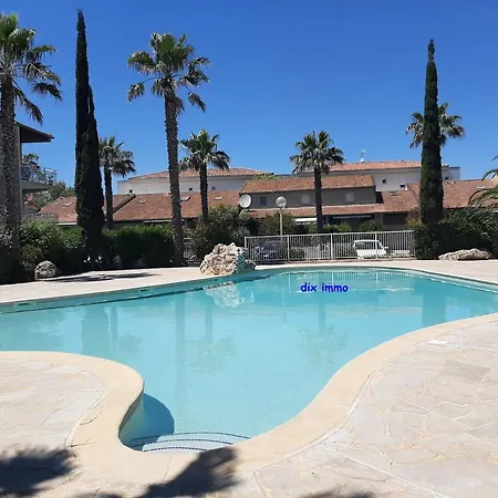Pavillon 5/6 Pers Avec Piscine A 300m De La Plage, Clim, Parking, Confort - Fr-1-781-6 Holiday home